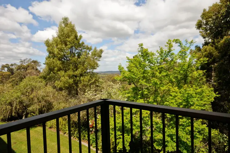 28 Deviation Road, Belgrave South VIC 3160