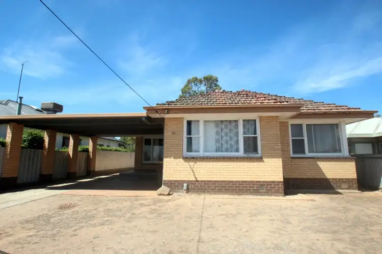 52 Gillies Street, Maryborough VIC 3465
