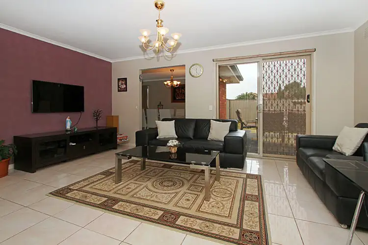 Fourth view of Homely house listing, 21 Sherbrooke Crescent, Taylors Lakes VIC 3038