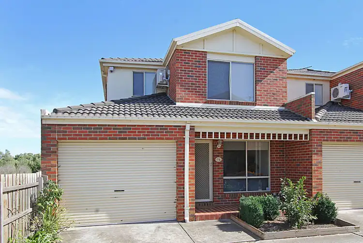 73 Village Avenue, Taylors Lakes VIC 3038