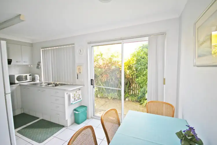 Sixth view of Homely townhouse listing, 2/6 Elanora Avenue, Pottsville NSW 2489