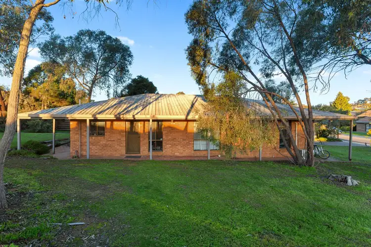 1/154 Harley Street, Strathdale VIC 3550