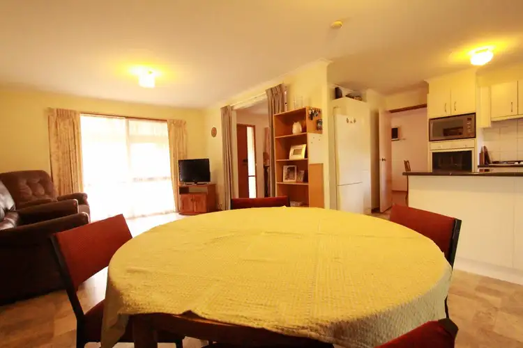 Fifth view of Homely house listing, 1 O'Dea Crescent, Kangaroo Flat VIC 3555