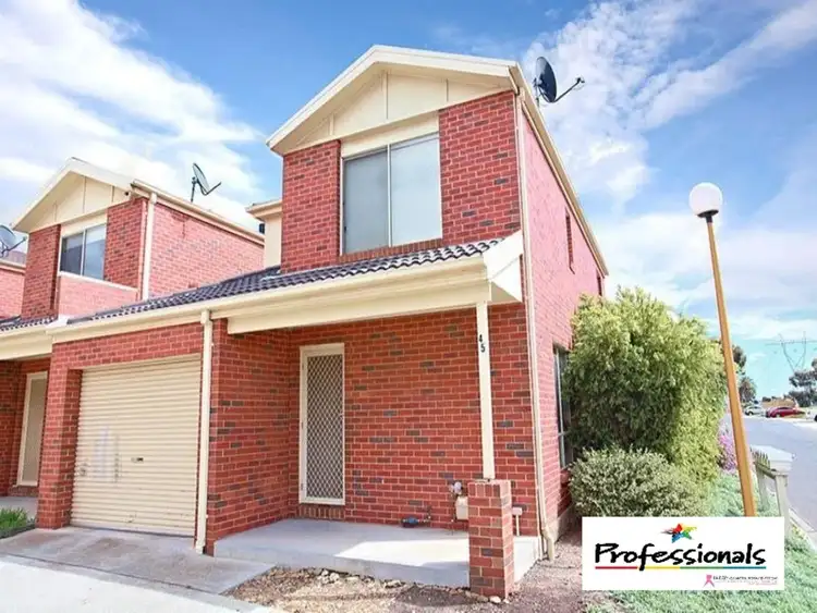 45 Village Avenue, Taylors Lakes VIC 3038