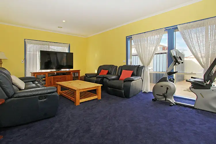 Sixth view of Homely house listing, 8 Glenelg Boulevard, Taylors Hill VIC 3037