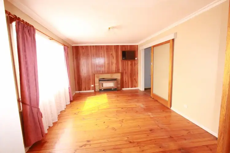 Second view of Homely house listing, 8 Mackay Street, East Bendigo VIC 3550