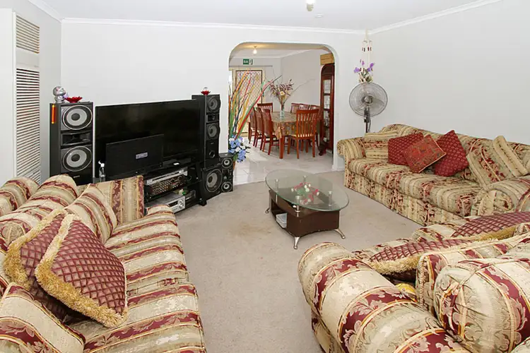 Second view of Homely villa listing, 2/19 Saratoga Crescent, Keilor Downs VIC 3038