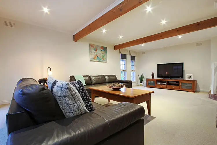 Second view of Homely house listing, 5 Kalbarri Court, Taylors Lakes VIC 3038