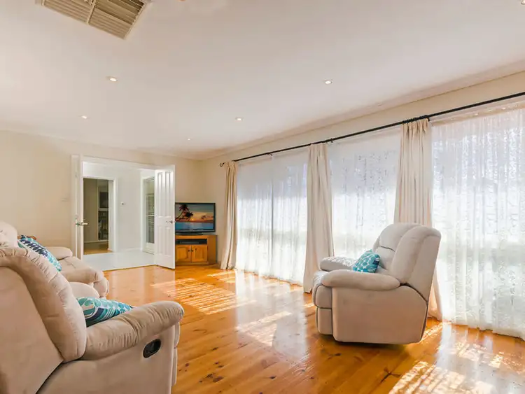 Fourth view of Homely house listing, 4 De Sassenay Crescent, Modbury Heights SA 5092