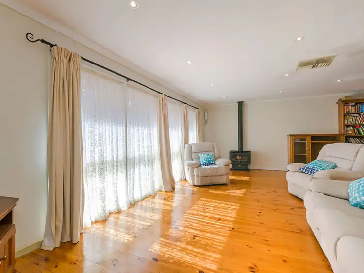 Fifth view of Homely house listing, 4 De Sassenay Crescent, Modbury Heights SA 5092