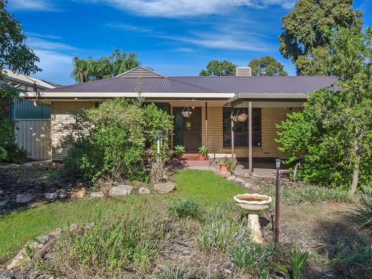 29 Elinga Road, Fairview Park SA 5126