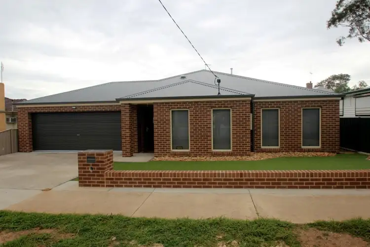 24A Peel Street, Maryborough VIC 3465