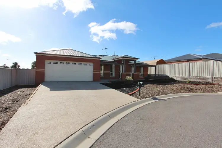 26 Irrabella Place, Kangaroo Flat VIC 3555