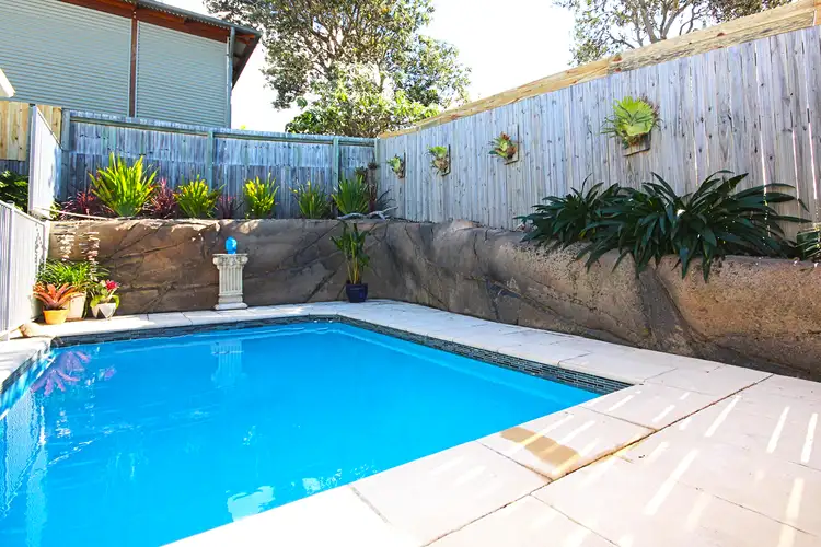 6 Hovea Drive, Pottsville NSW 2489