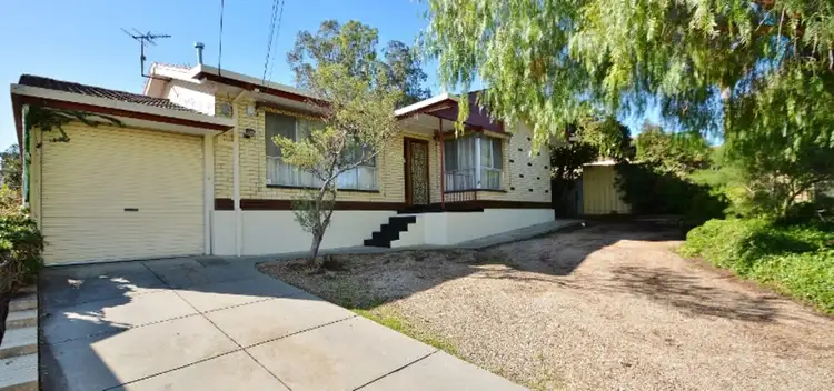 10 Milne Road, Para Hills SA 5096