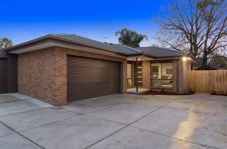 51a Longfellow Avenue, Mooroolbark VIC 3138