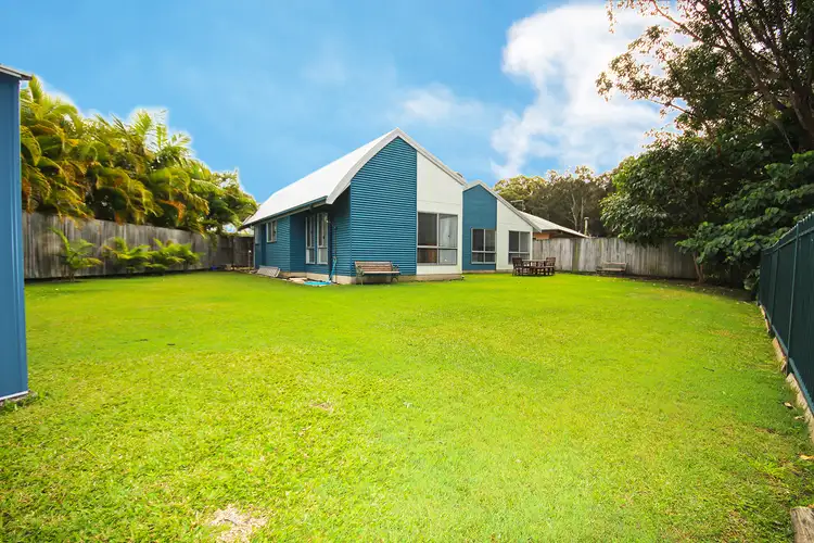 5 Butternut Place, Pottsville NSW 2489