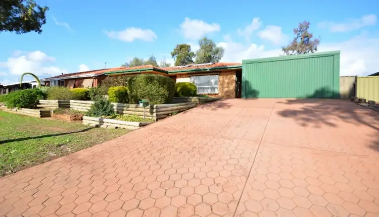 31 Duke Avenue, Para Hills SA 5096