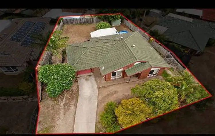 25 Loane Drive, Edens Landing QLD 4207