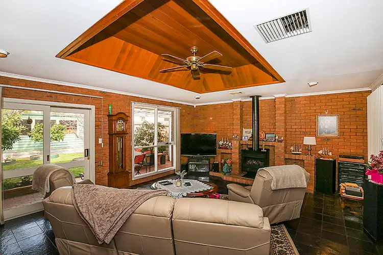 Fifth view of Homely house listing, 1 Mahon Court, Taylors Lakes VIC 3038