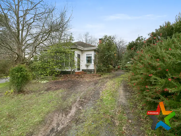 Fourth view of Homely house listing, 18 Kalinda Road, Croydon VIC 3136