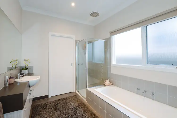 Fifth view of Homely house listing, 8/5A McGrettons Road, Healesville VIC 3777