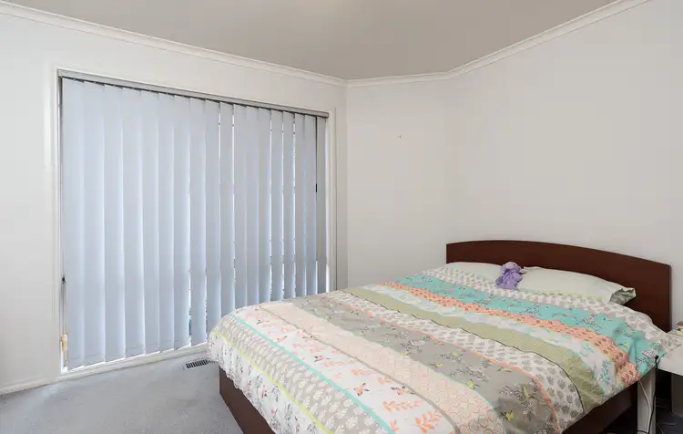 Fifth view of Homely unit listing, 1/12a Lusher Road, Croydon VIC 3136