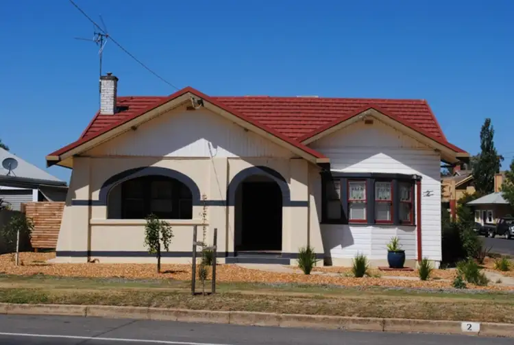 2 Majorca Road, Maryborough VIC 3465