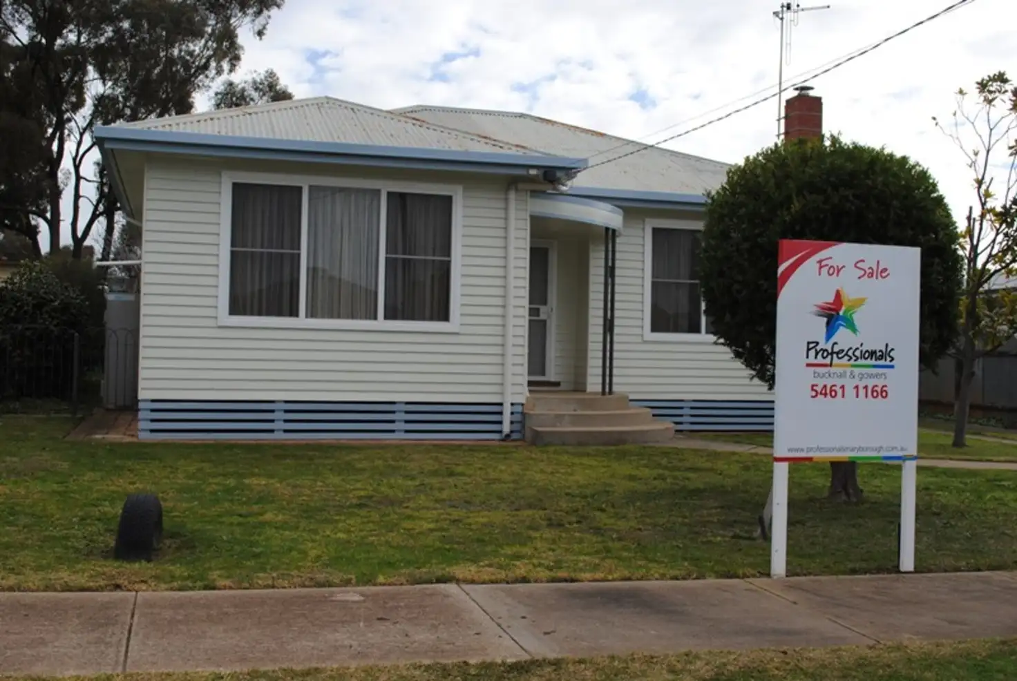 Main view of Homely house listing, 3 Sydney Avenue, Maryborough VIC 3465