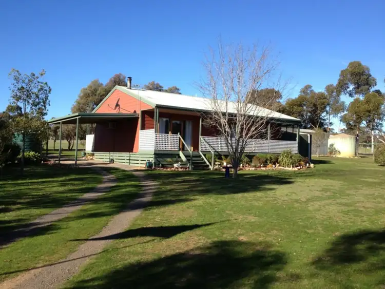 17 Marshall Lane, Avoca VIC 3467