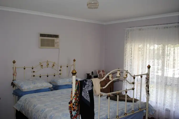 Sixth view of Homely house listing, 1 Ormond Avenue, Maryborough VIC 3465