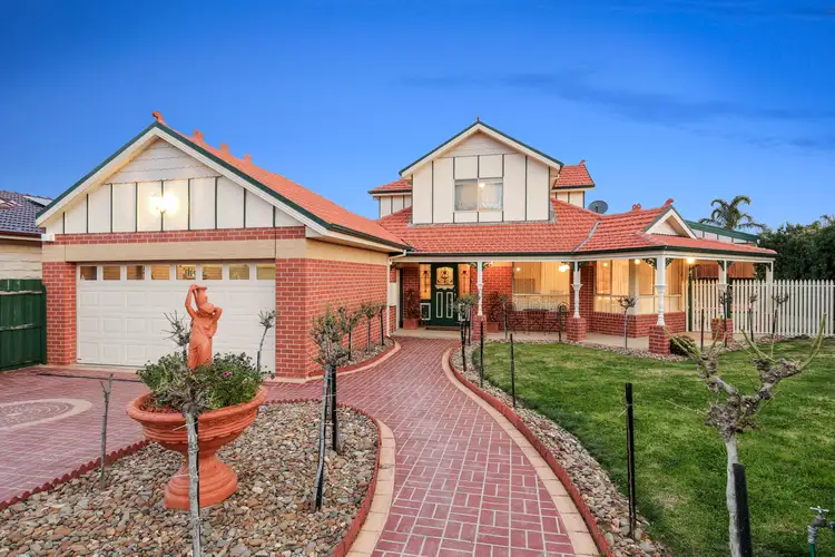 9 Imperial Court, Hillside VIC 3037