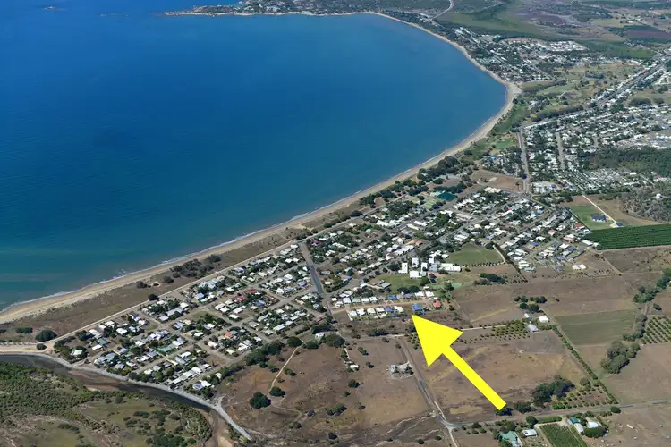 12 Kirkpatrick Court, Bowen QLD 4805