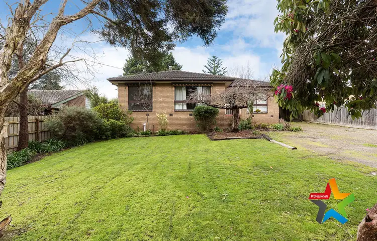 18 Connors Flat Road, Wandin North VIC 3139