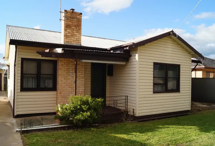 Fourth view of Homely house listing, 21 Gilchrist Street, Shepparton VIC 3630
