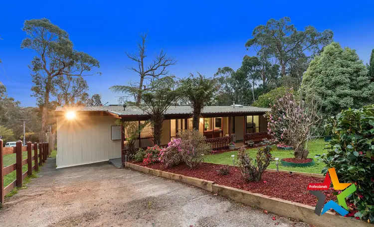 16 Fuller Road, Mount Evelyn VIC 3796