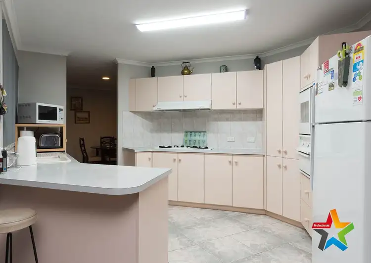 Fifth view of Homely house listing, 22 The Circuit, Lilydale VIC 3140