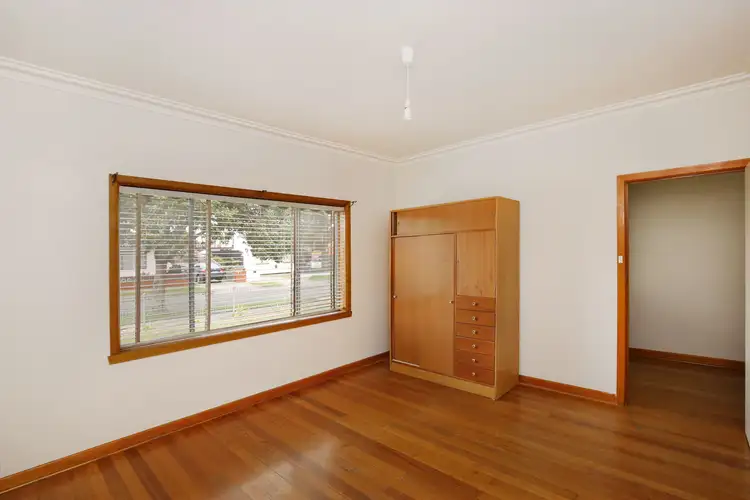 Fifth view of Homely house listing, 43 Millawa Avenue, St Albans VIC 3021