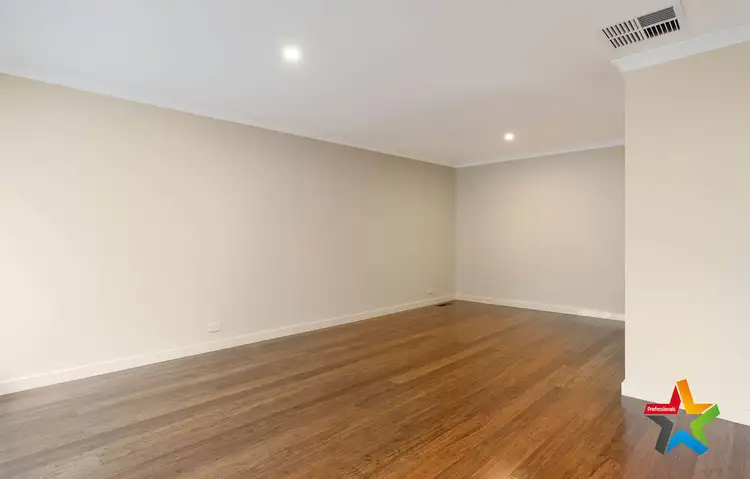 Fourth view of Homely unit listing, 1/18 Chirnside Drive, Chirnside Park VIC 3116