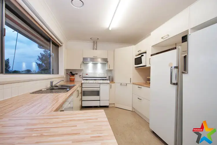 Fourth view of Homely house listing, 1 Wallace Way, Mooroolbark VIC 3138