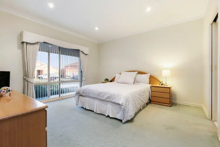 Fifth view of Homely house listing, 7 Newell Close, Taylors Lakes VIC 3038