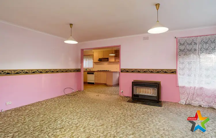 Third view of Homely house listing, 10 Greenslopes Drive, Mooroolbark VIC 3138