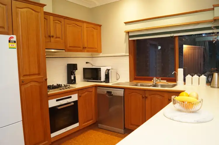 Seventh view of Homely house listing, 3 George Court, Kialla VIC 3631