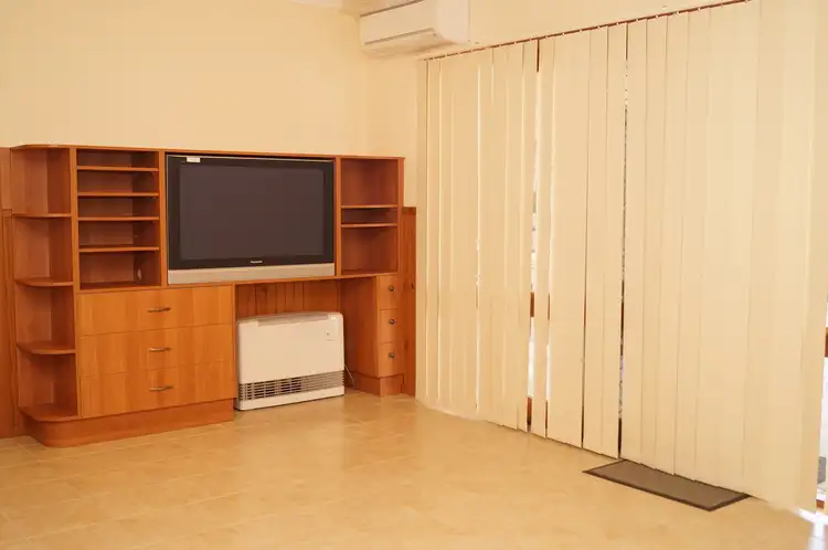 Seventh view of Homely house listing, 16 Macquarie Court, Shepparton VIC 3630