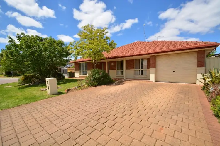 21 Kentia Drive, Para Hills West SA 5096