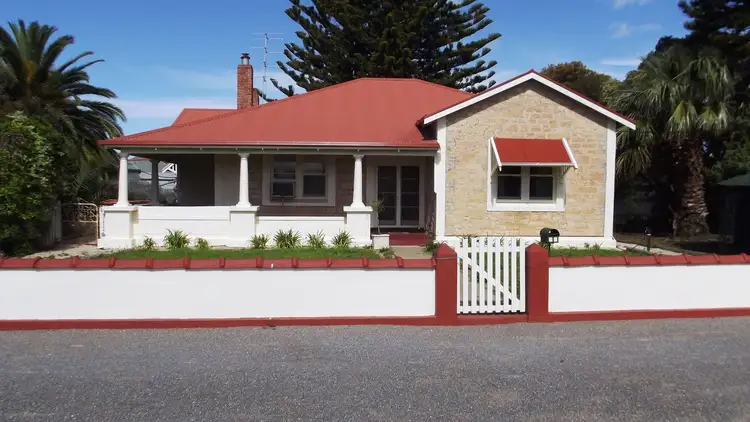 24 Minlaton Road, Yorketown SA 5576
