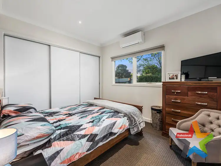 Sixth view of Homely house listing, 1 Browning Street, Kilsyth VIC 3137