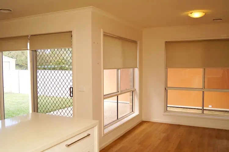 Sixth view of Homely house listing, 10 Page Court, Shepparton VIC 3630