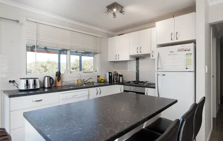 4 View Street, Mount Evelyn VIC 3796