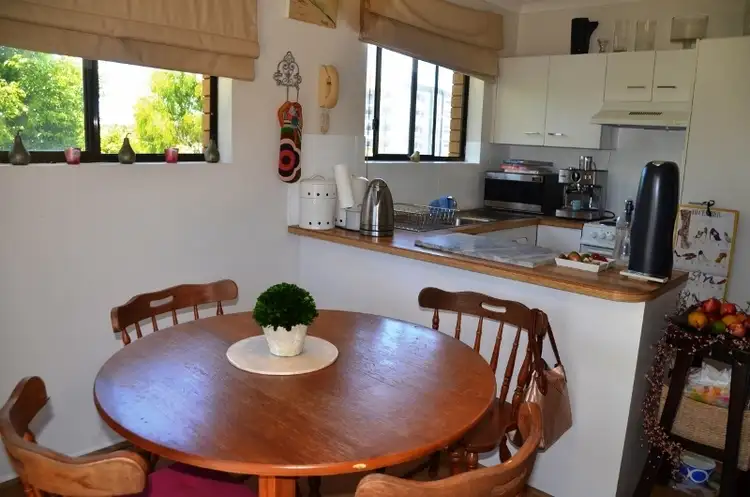 Fifth view of Homely unit listing, 4/7 Meredith Street, Redcliffe QLD 4020